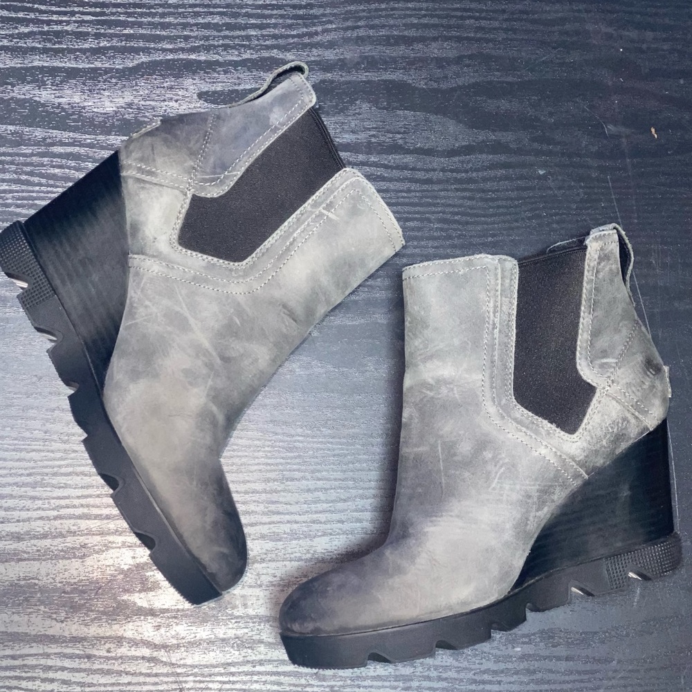 Sorel Women's Joan Uptown Chelsea Wedged Boot